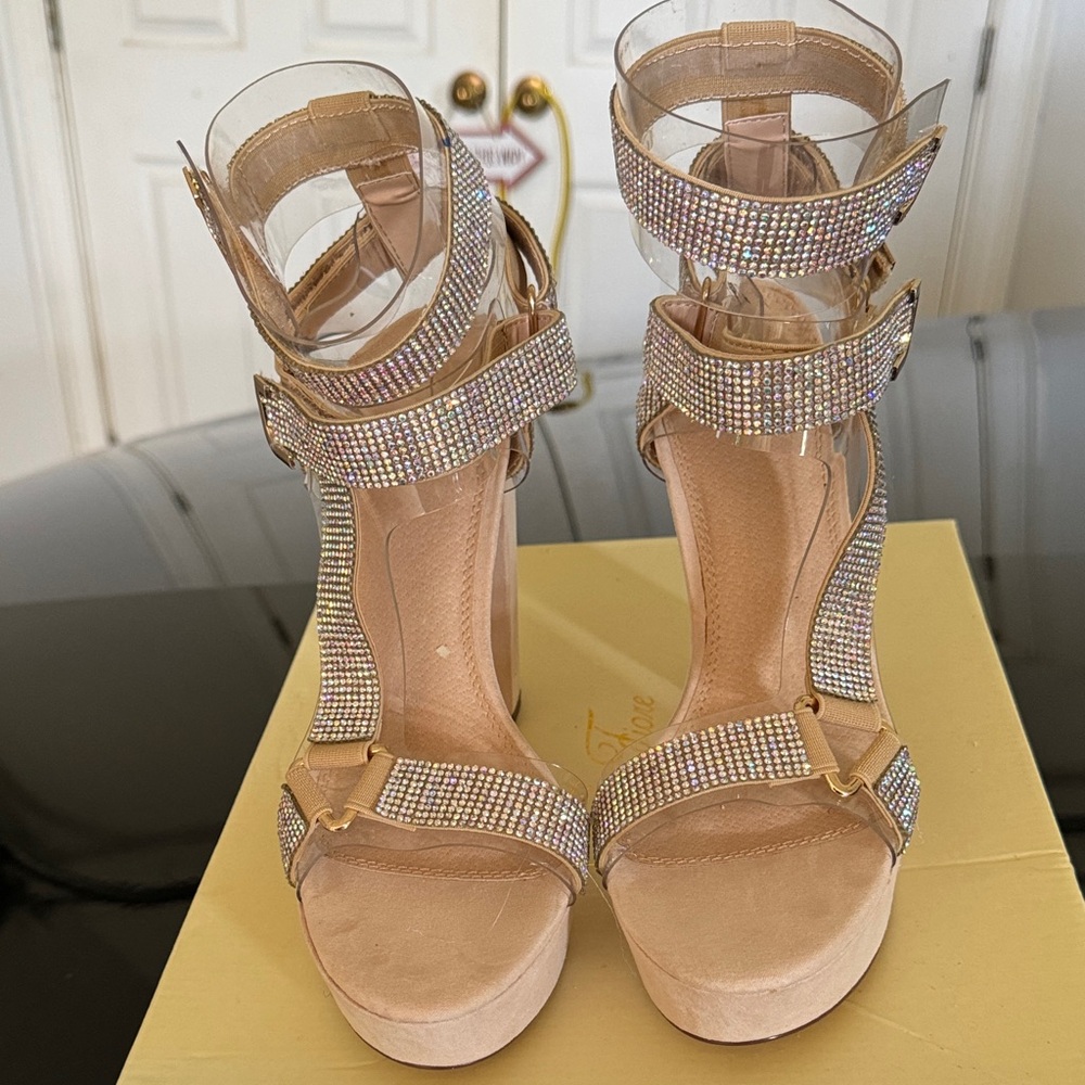 Chic Nude Rhinestone Platform Heels - Picture 2 of 6